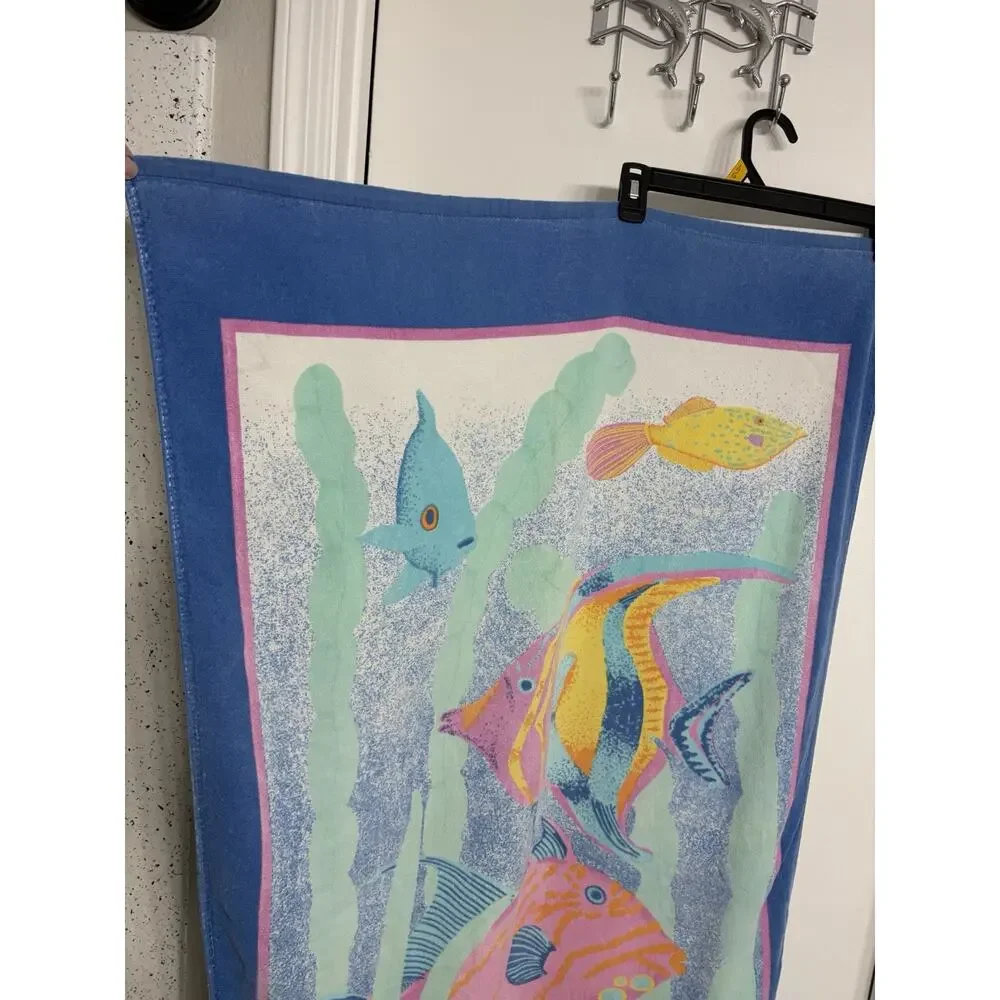 Vintage Seaside Oversized Beach Towel Ocean Tropical Fish Scene 30
